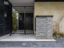 【東京都/目黒区中町】目黒区中町1丁目　新築戸建 アプローチ