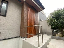 【埼玉県/新座市堀ノ内】新座市堀ノ内2丁目　新築戸建 玄関