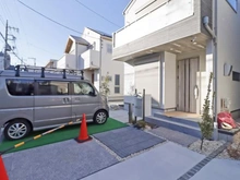 【東京都/練馬区桜台】練馬区桜台4丁目　新築分譲住宅　D号棟【全6棟】　 建築中の外観：全6区画