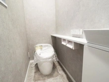 【東京都/板橋区上板橋】板橋区上板橋3丁目　新築戸建 トイレ