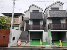【東京都/練馬区関町北】練馬区関町北4丁目　新築戸建　A号棟【全2棟】 外観：写真左：A号棟【全2棟】