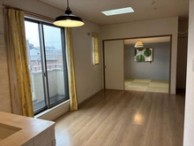 【東京都/練馬区桜台】練馬区桜台2丁目　一戸建 リビング・ダイニング：リビング・ダイニング＋和室4.5帖