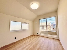 【東京都/中野区江原町】中野区江原町2丁目　リフォーム戸建 洋室