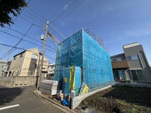 【東京都/西東京市南町】西東京市南町2丁目　1号棟【全2棟】　新築分譲住宅 建築中の外観