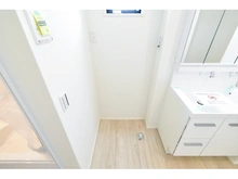 【東京都/板橋区赤塚新町】板橋区赤塚新町1丁目　新築分譲住宅　1号棟　【全3棟】 洗濯パン