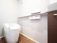 【東京都/世田谷区上馬】世田谷区上馬1期　新築戸建 トイレ