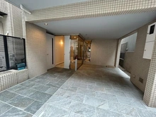 【東京都/港区三田】オリンピア三田　A棟 アプローチ