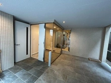 【東京都/港区三田】オリンピア三田　A棟 玄関