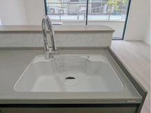 【東京都/港区三田】オリンピア三田　A棟 キッチン：浄水器付きシンク