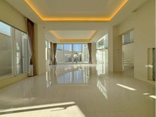 【東京都/世田谷区駒沢】駒沢2丁目　中古戸建 リビング