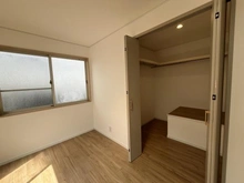 【東京都/世田谷区北烏山】世田谷区北烏山9丁目戸建 洋室