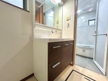 【東京都/三鷹市大沢】三鷹市大沢4丁目新築戸建 洗面所