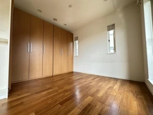 【東京都/世田谷区岡本】世田谷区岡本3丁目　中古戸建 洋室：※約13.3帖