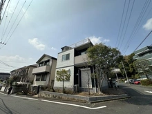 【東京都/世田谷区岡本】世田谷区岡本3丁目　中古戸建 外観：※対象地画像中央