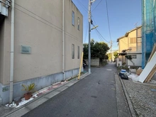 【東京都/世田谷区羽根木】世田谷区羽根木1丁目新築戸建　B号棟 前面道路