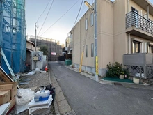 【東京都/世田谷区羽根木】世田谷区羽根木1丁目新築戸建　C号棟 前面道路