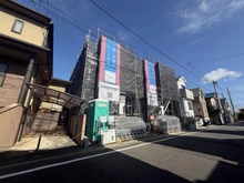 【東京都/府中市小柳町】府中市小柳町5丁目新築戸建　2号棟 建築中の外観：全2棟　画像左側が対象物件