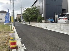 【東京都/狛江市駒井町】狛江市駒井町3丁目　新築戸建　B号棟 前面道路