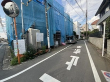 【東京都/世田谷区赤堤】世田谷区赤堤4丁目　新築戸建　E号棟 前面道路