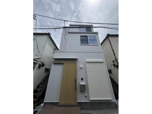 【東京都/世田谷区桜丘】世田谷区桜丘四丁目借地権付新築戸建 外観