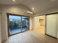 【東京都/世田谷区赤堤】世田谷区赤堤3丁目　中古戸建 洋室：２階部分