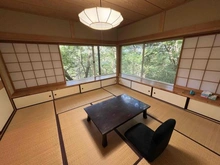 【長野県/北佐久郡軽井沢町大字長倉】軽井沢千ヶ滝西区　別荘 和室：家具調度品は価格に含まれません