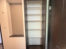 【東京都/世田谷区赤堤】赤堤2丁目戸建 収納：廊下部分