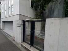 【東京都/新宿区中井】新宿区中井2丁目中古戸建 アプローチ