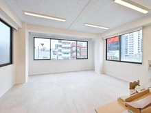 【東京都/江東区亀戸】亀戸4丁目賃貸併用住宅（プラスリノカーサ亀戸天神） 洋室：リフォーム中