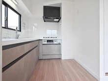 【東京都/江東区亀戸】亀戸4丁目賃貸併用住宅（プラスリノカーサ亀戸天神） キッチン