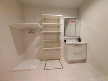 【東京都/杉並区上荻】上荻3丁目新築戸建 洗面室