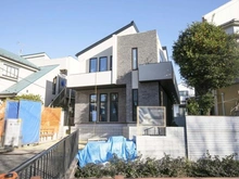 【東京都/世田谷区尾山台】尾山台2丁目新築戸建 建築中の外観