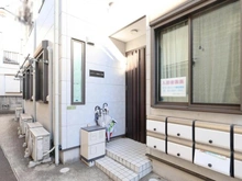 【東京都/世田谷区上馬】世田谷区上馬1丁目　中古戸建 玄関