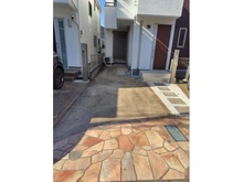 【東京都/杉並区和泉】和泉2丁目リノベーション済み中古戸建 駐車場