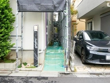 【東京都/世田谷区祖師谷】世田谷区祖師谷4丁目リノベーション戸建 アプローチ：リフォーム中