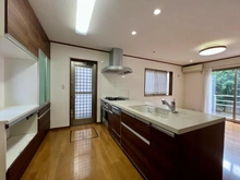 【東京都/狛江市岩戸南】狛江市岩戸南中古戸建 キッチン