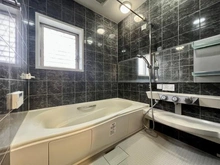 【東京都/狛江市岩戸南】狛江市岩戸南中古戸建 浴室