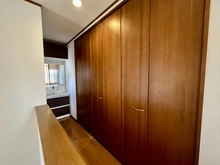 【東京都/狛江市岩戸南】狛江市岩戸南中古戸建 廊下：2F