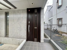 【東京都/世田谷区成城】世田谷区成城8丁目戸建 玄関