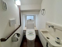 【東京都/世田谷区成城】世田谷区成城8丁目戸建 トイレ