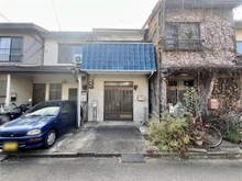 【東京都/世田谷区砧】世田谷区砧3丁目戸建 外観：本物件真ん中