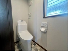 【東京都/世田谷区成城】成城4丁目戸建 トイレ