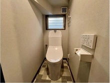 【東京都/世田谷区成城】成城4丁目戸建 トイレ