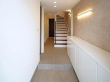 【東京都/調布市入間町】入間町1丁目E号棟 玄関