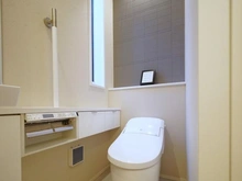 【東京都/調布市入間町】入間町1丁目E号棟 トイレ