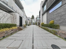 【東京都/世田谷区成城】プラウドシーズン成城コート 分譲地の敷地