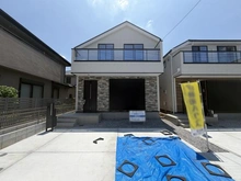 【東京都/狛江市岩戸南】狛江市岩戸南3丁目新築戸建 2号棟（7期） 外観：全二棟/左側