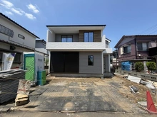 【東京都/狛江市猪方】猪方2丁目新築戸建 建築中の外観