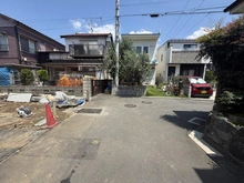 【東京都/狛江市猪方】猪方2丁目新築戸建 前面道路