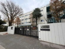 【東京都/目黒区上目黒】目黒区上目黒5丁目中古戸建て 目黒区立東山中学校（現地より約450m）